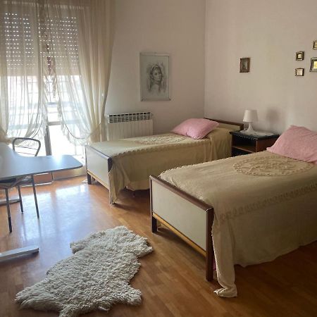 Anita Domus - Appartamento Con Vista A Pescara Ngoại thất bức ảnh